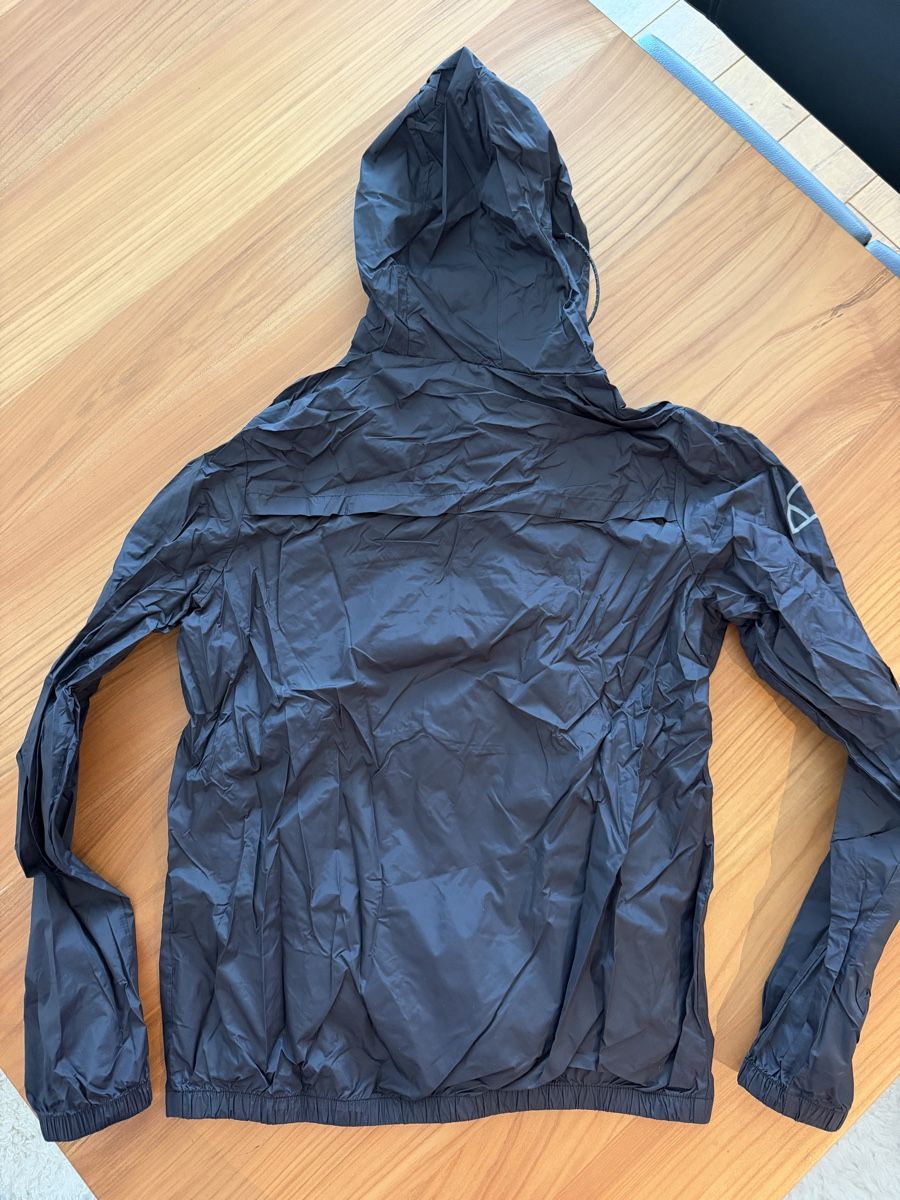 Ellesse Vestes: ellesse Regen- & Windjacke, Grösse S – Neuf (Voir description) à Herznach par Deissw 1