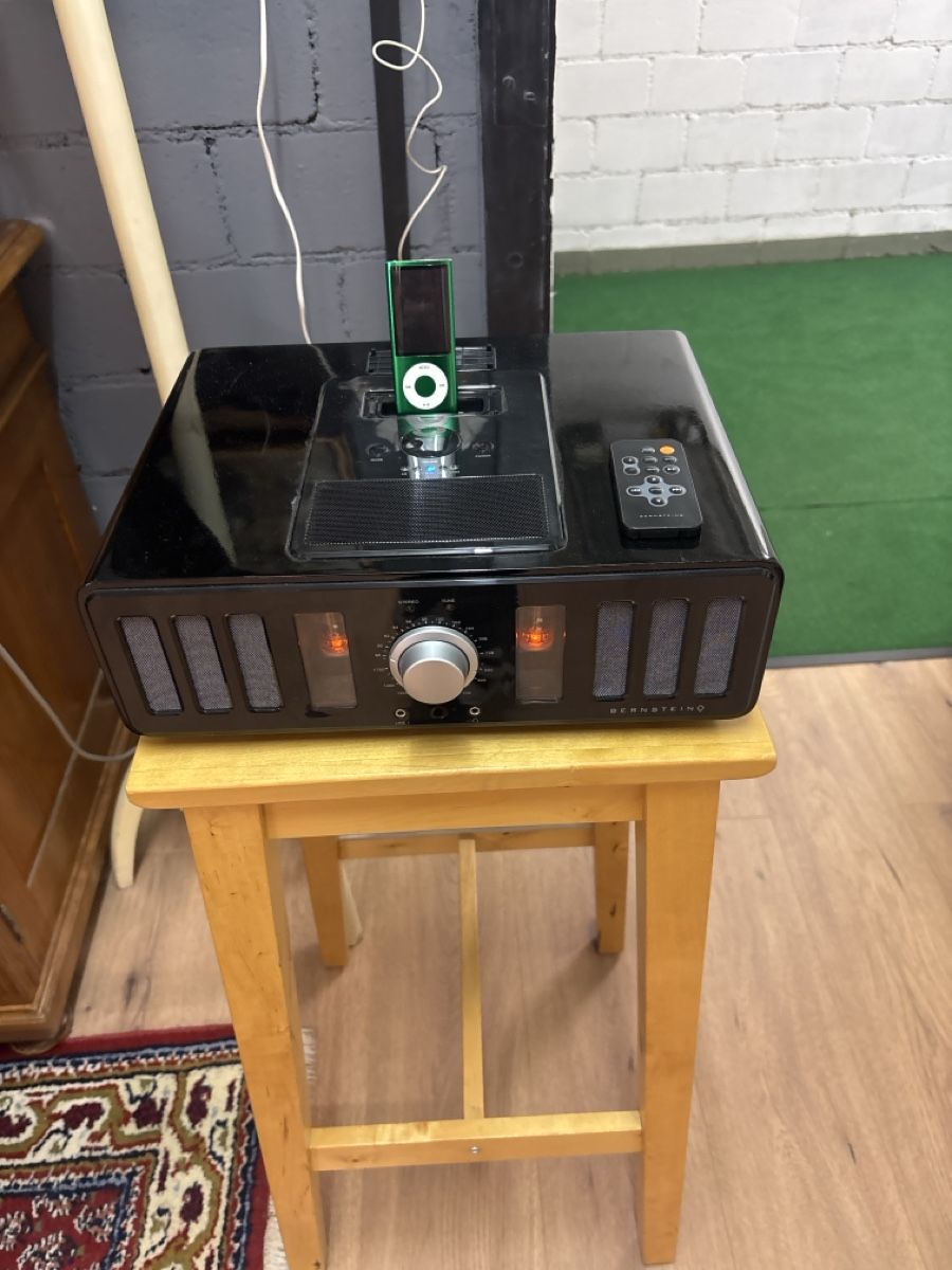 Radios: Radio Bernstein ITR 10 Vintage con iPod Docking Perfetta! – Gebraucht aus basel von Swiss._.1978