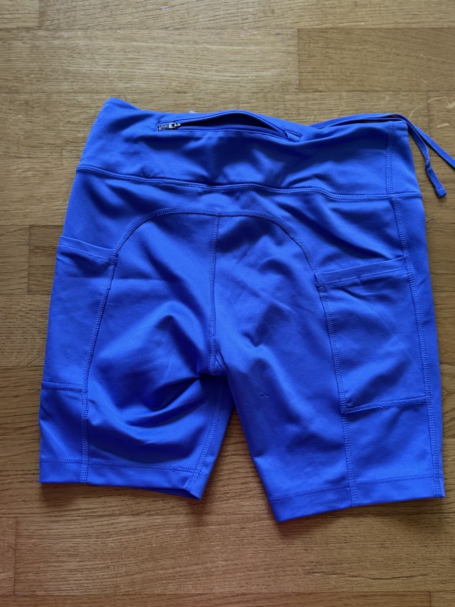 Nike Leggings: Nike running short leggings purple S – Gebraucht aus Männedorf von Isa88fashion 3