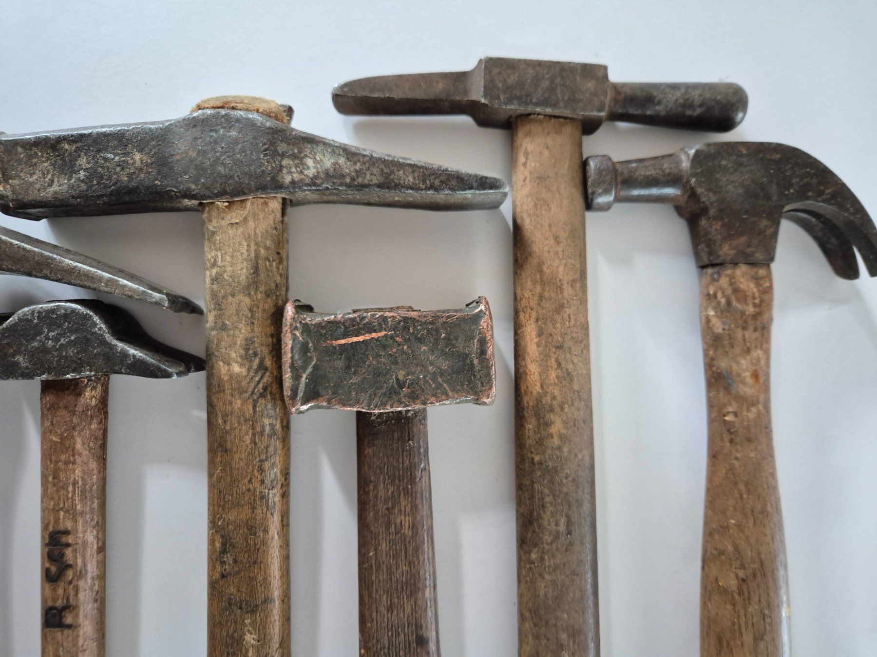 Alle Werkzeuge: Sammlung von 7 alten Hämmern – Gebraucht aus Schlosswil von donmarcos62 2