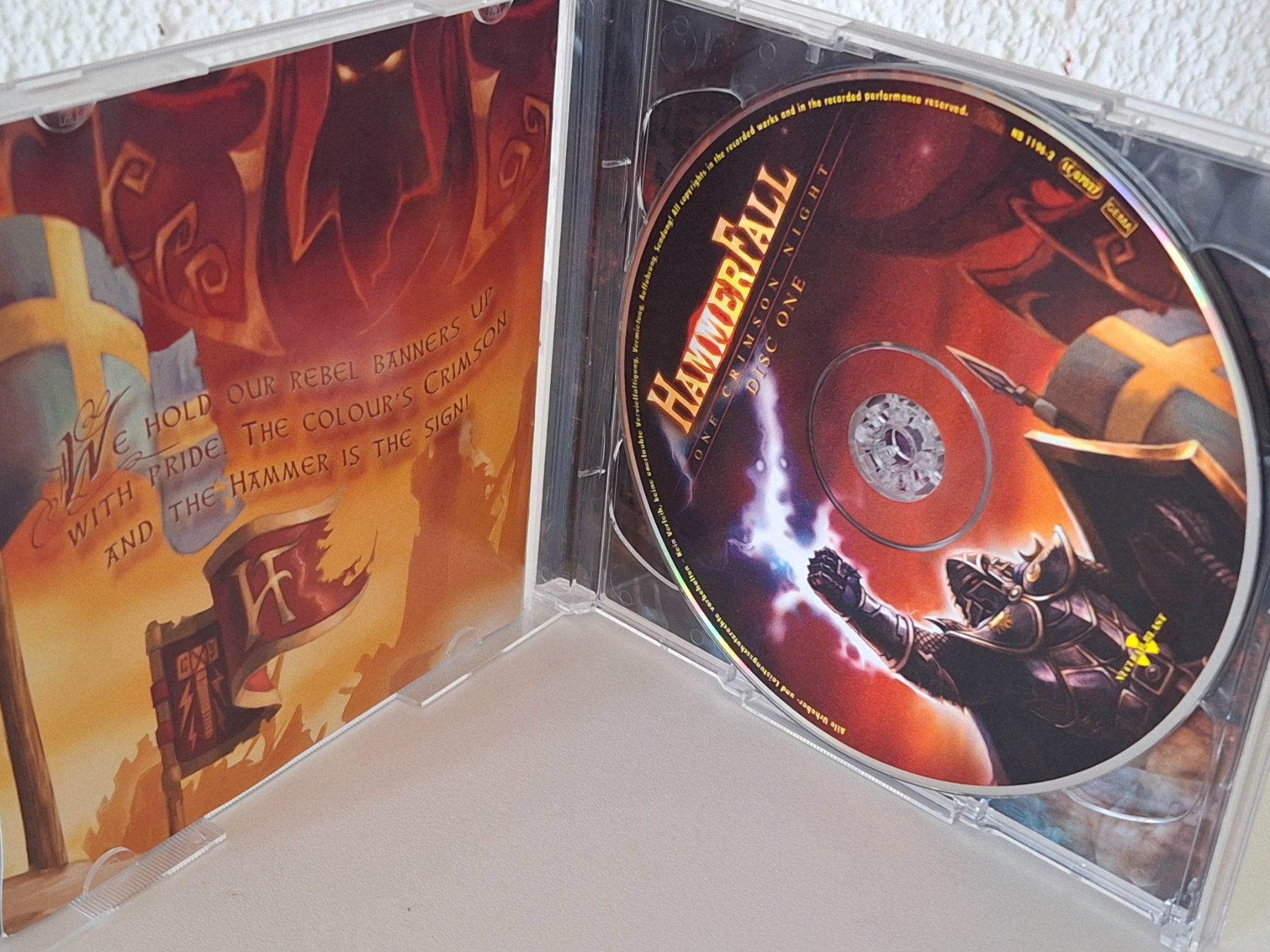 CDs: 2CD HammerFall  - One Crimson Night – D'occasion à Aarberg par Jackup1 2