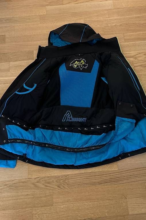Anzüge, Sport- & Funktionsanzüge: Skianzug – Neu und originalverpackt aus Muttenz von bad_v2sc 4