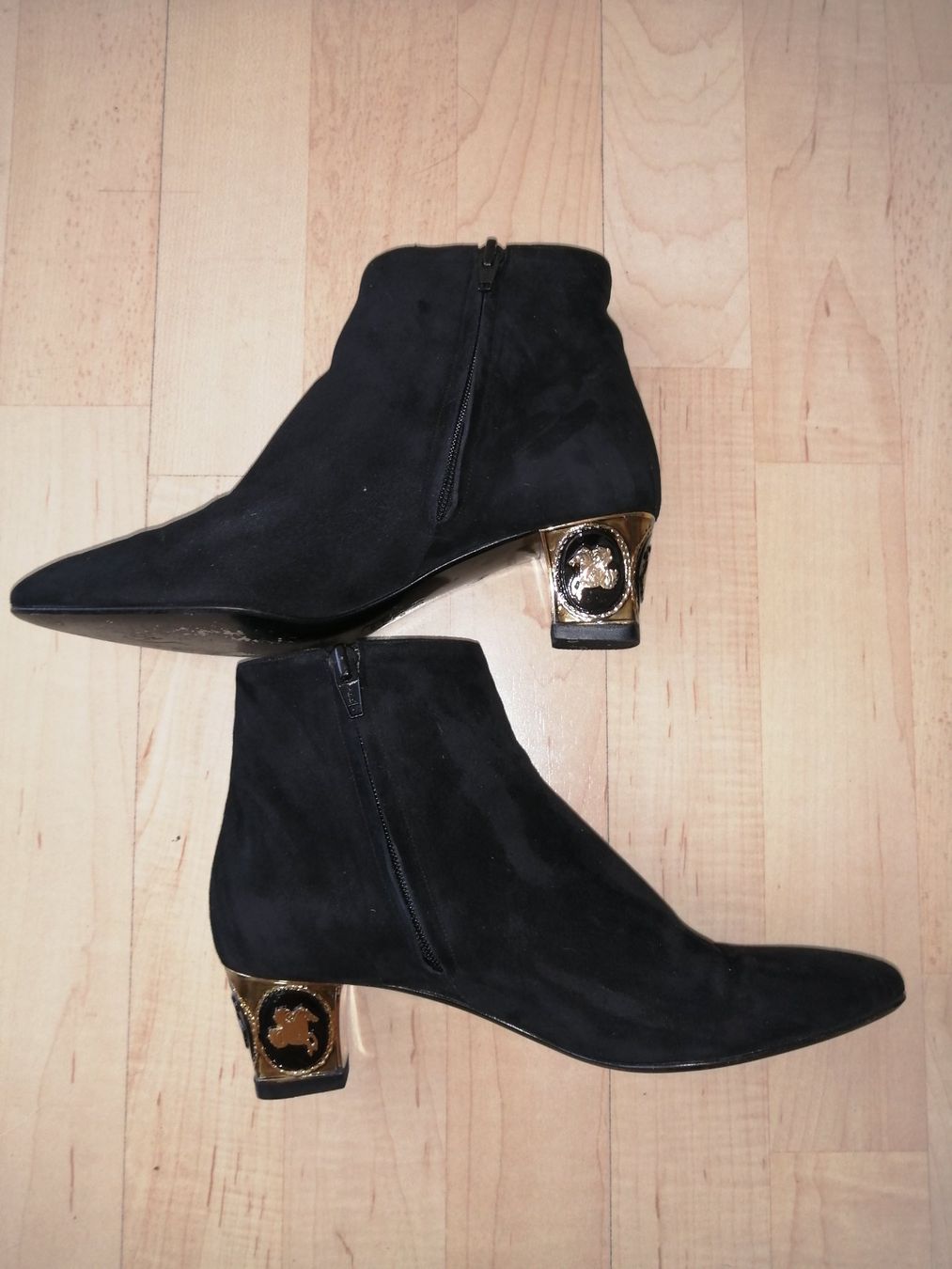 Damenschuhe: Stiefeletten  aus echtem Wildleder – Gebraucht aus Buchrain von nat_pl5p 2