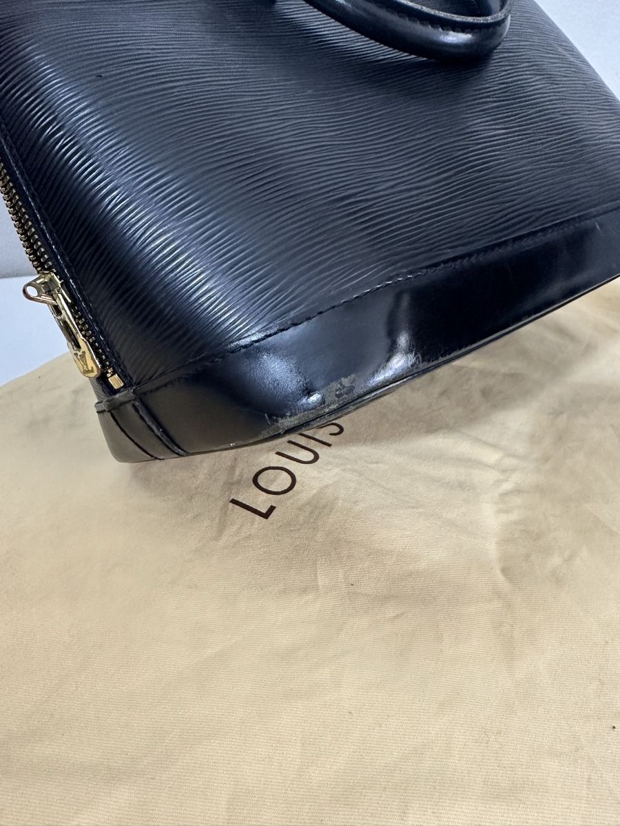 Louis Vuitton Taschen: Louis Vuitton Alma cuir epic – Gebraucht aus Biel/Bienne von fab_66kd 4