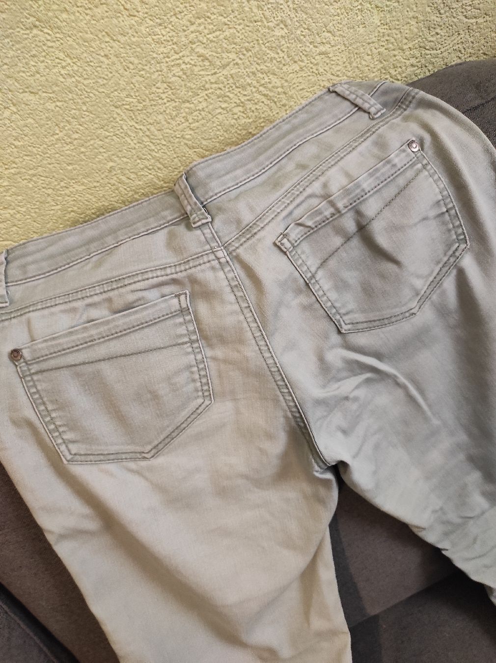 Jeans: Zero Sommerjeans 7/8, Gr.34/36 – Usato da Glattfelden venduto da SilverSnow 3