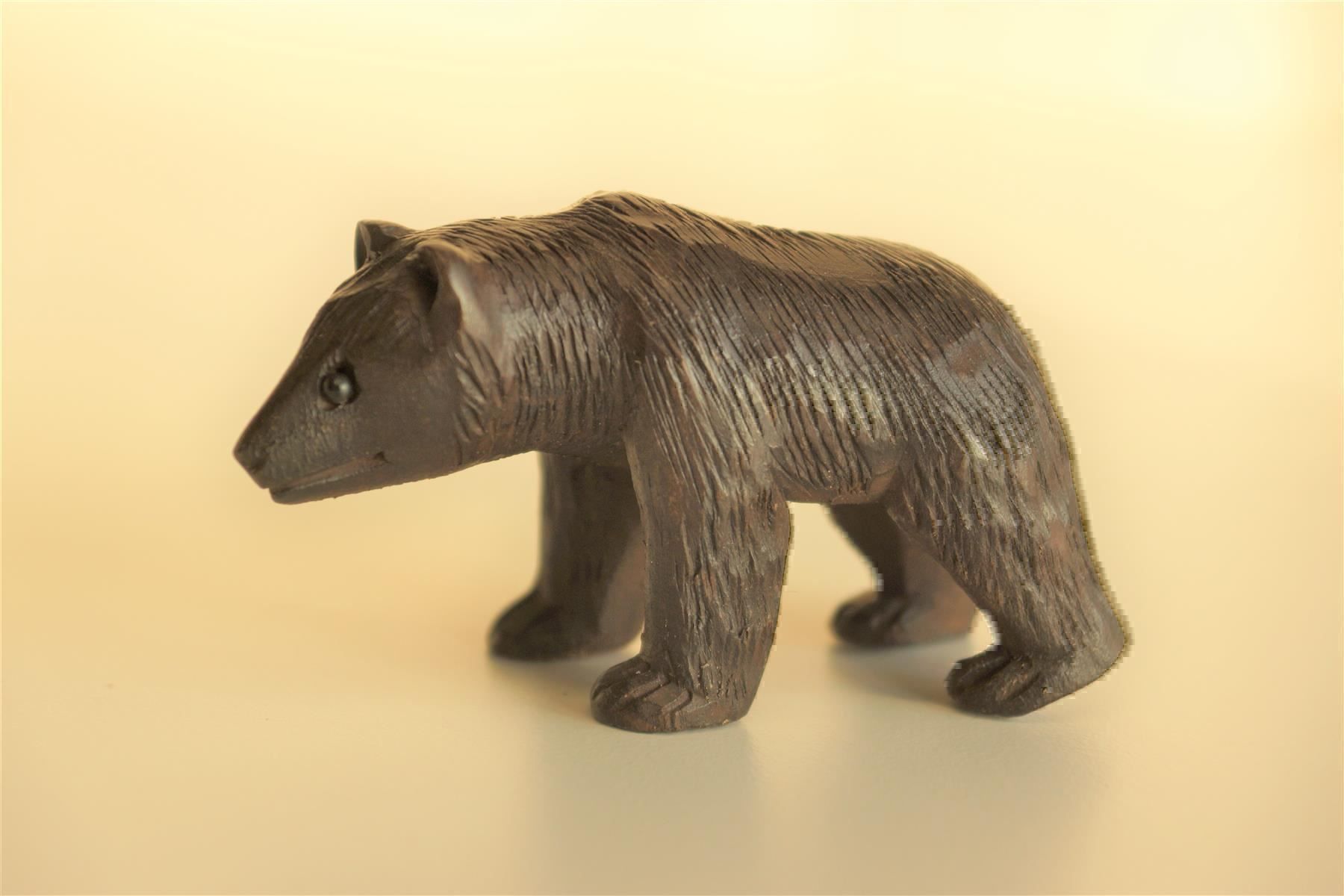 Sculptures & Statues: Bär , geschnitzt – Neuf avec emballage d'origine à Brienz BE par P.Edelweiss