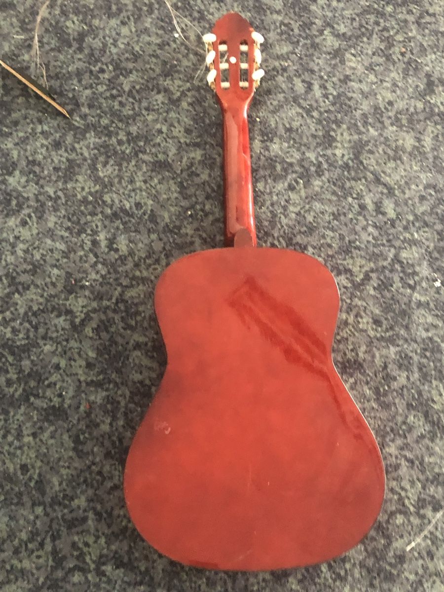 C.Giant Strumenti musicali: Guitare classique C.Giant 36 inch  – Difettoso da Biel-Bienne venduto da alos07 2