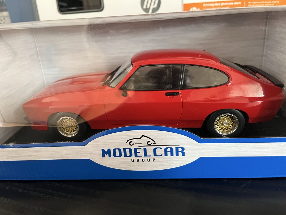 Ford Modellini d'auto: Ford Capri MKll X-Pack. 1:18 – Nuovo e nell'imballaggio originale da Rümlang venduto da Papamoll4 1