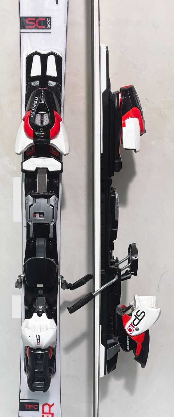 Stöckli Skis: Stöckli LASER SC TFC   149 cm; mit Platte – Gebraucht aus Brüttisellen von SkiverkaufStepan 2