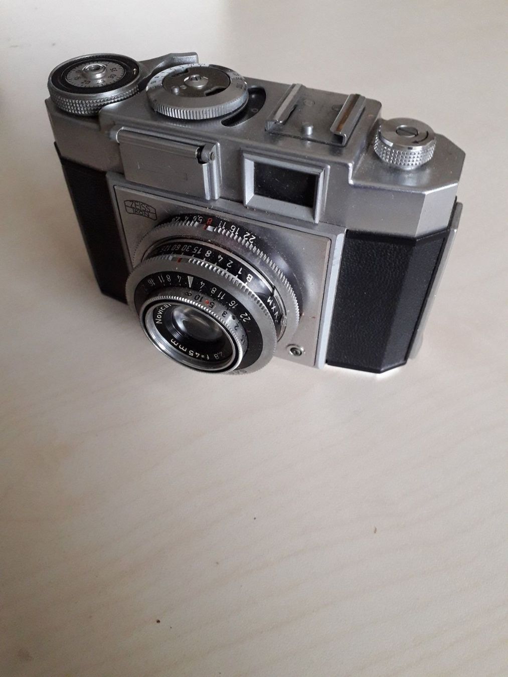 Zeiss Fotocamera: ZEISS Ikon - schöne Vintage Kamera. – Usato da Lugano venduto da Maurizio_Collector 1