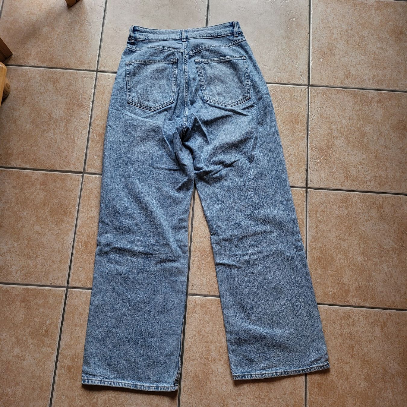 Jeans: Jeans H&M – Usato da Sion venduto da Oonathoo 1