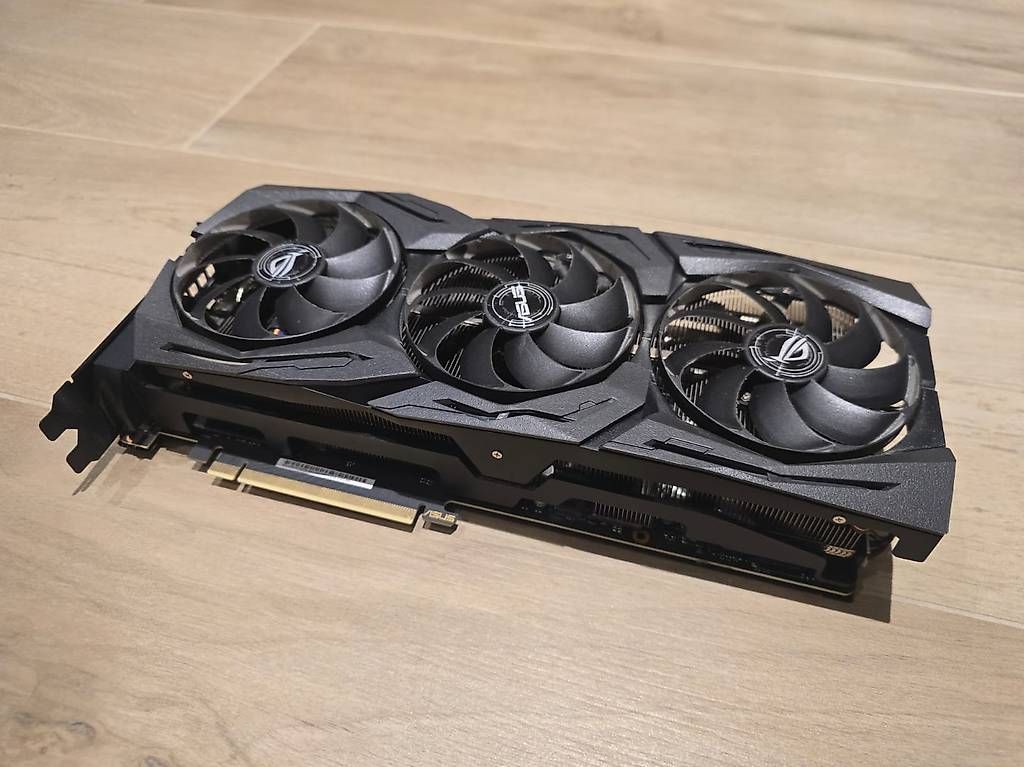 Nvidia Schede grafiche: Nvidia RTX 2070 Super ASUS GEFORCE ROG STRIX Advanced – Usato da Salez venduto da Namenslos