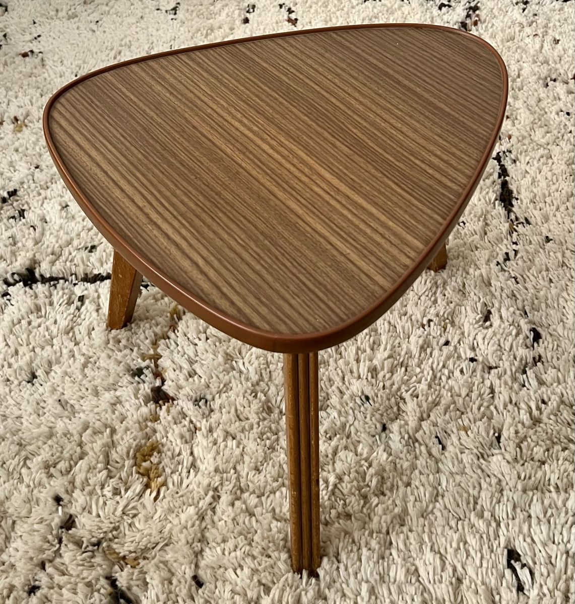 Sgabelli: Vintage grosser Mid Century Blumenhocker – Usato da Hunzenschwil venduto da Madachica 5