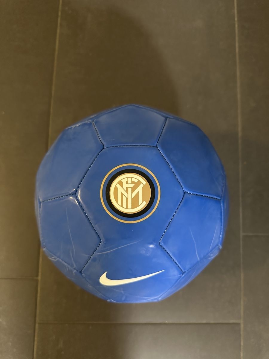 Nike Palloni: Inter Mailand Fussball, neuwertig – Nuovo (secondo la descrizione) da Dietikon venduto da ale_98py