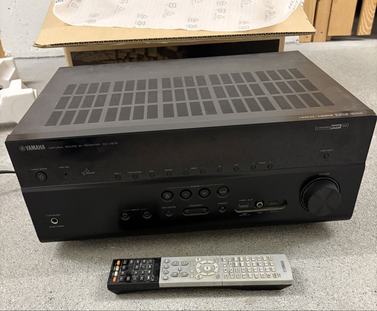 Yamaha Ricevitori: YAMAHA AV Receiver RX-V675 ab Fr. 1.-  – Usato da Perlen venduto da S0nG0ku
