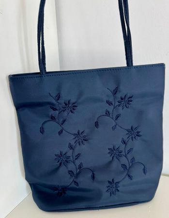 Stilvolle Damen-Handtasche C&A Blumenmuster 20x25cm