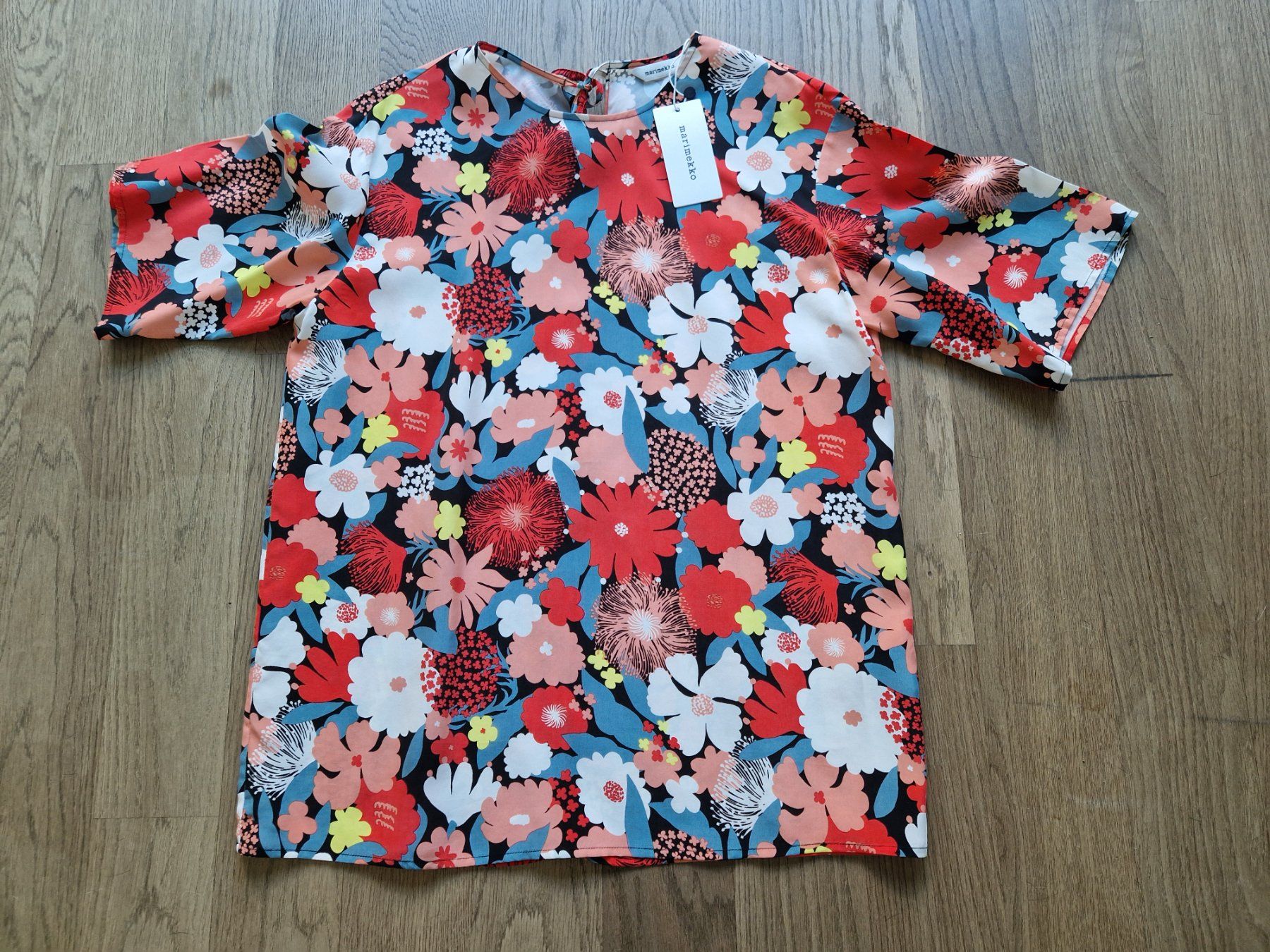 Marimekko Camicette: Marimekko Bluse Suvikimppu, neu – Nuovo e nell'imballaggio originale da Kyburg venduto da zei_z76d