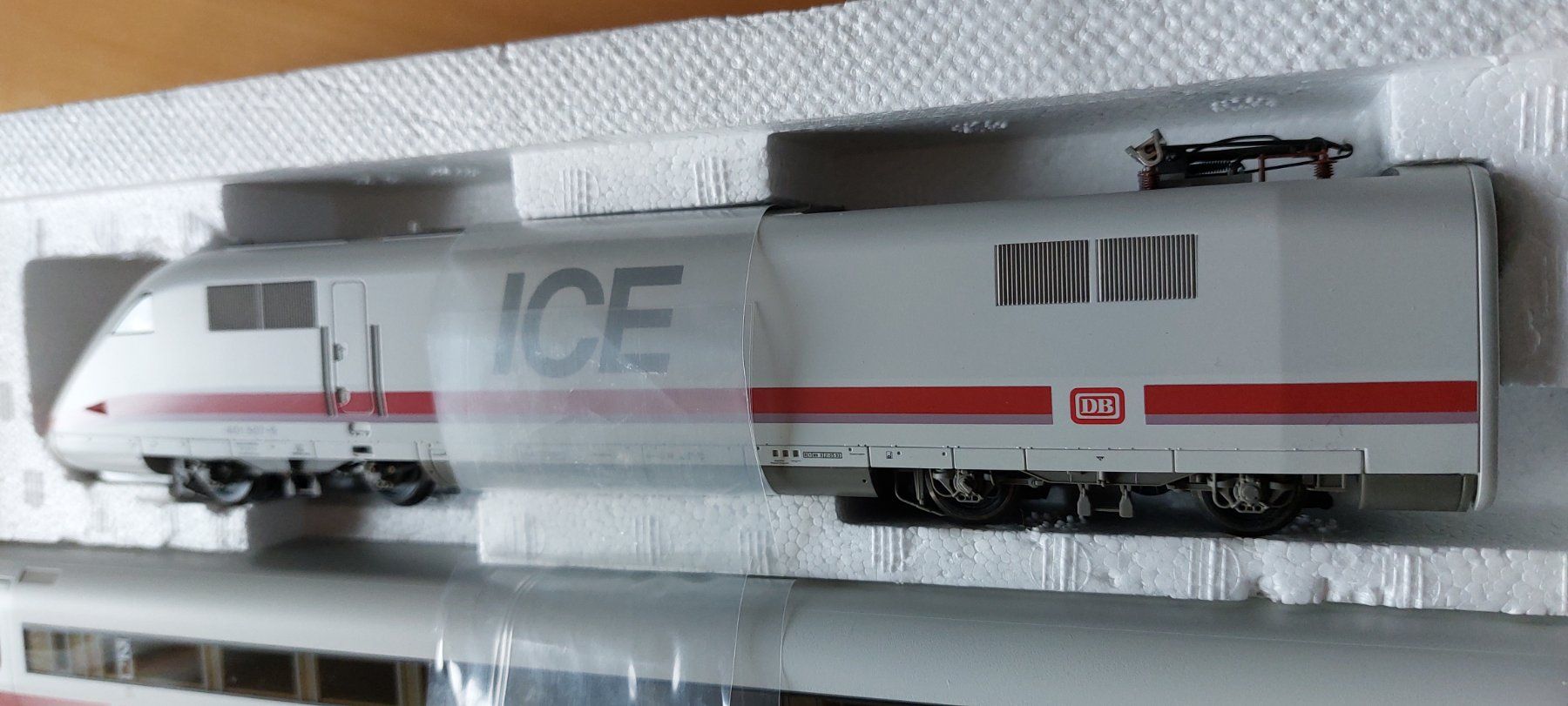 Fleischmann Modellini di ferrovie: Fleischmann 6380 - ICE 1 Startset - InterCityExpress DB – Nuovo (secondo la descrizione) da Rotkreuz venduto da MOBAHN-1zu87 5