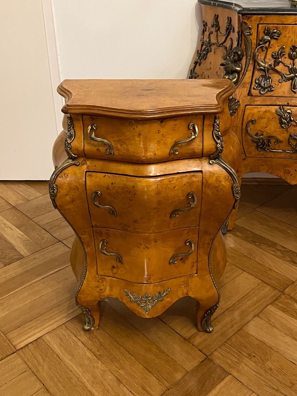 Cassettiere: Barock Kommode Anrichte Barockstil Messing Louis XV Empire – Usato da Gemünden venduto da GEUENWALD 1