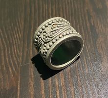 Ring mit schönen Verzierungen