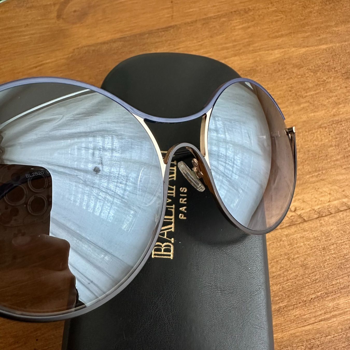 Balmain Brillen & Gläser: Balmain Sonnenbrille BL2520 – Gebraucht aus Luzern von fairflip 1
