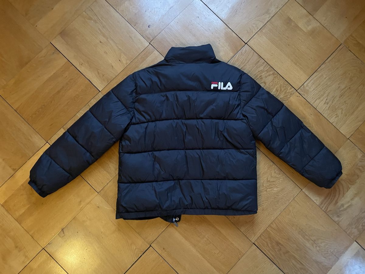 Fila Giacche: Doudoune Fila L – Usato da Lausanne venduto da Balthaaaa 1