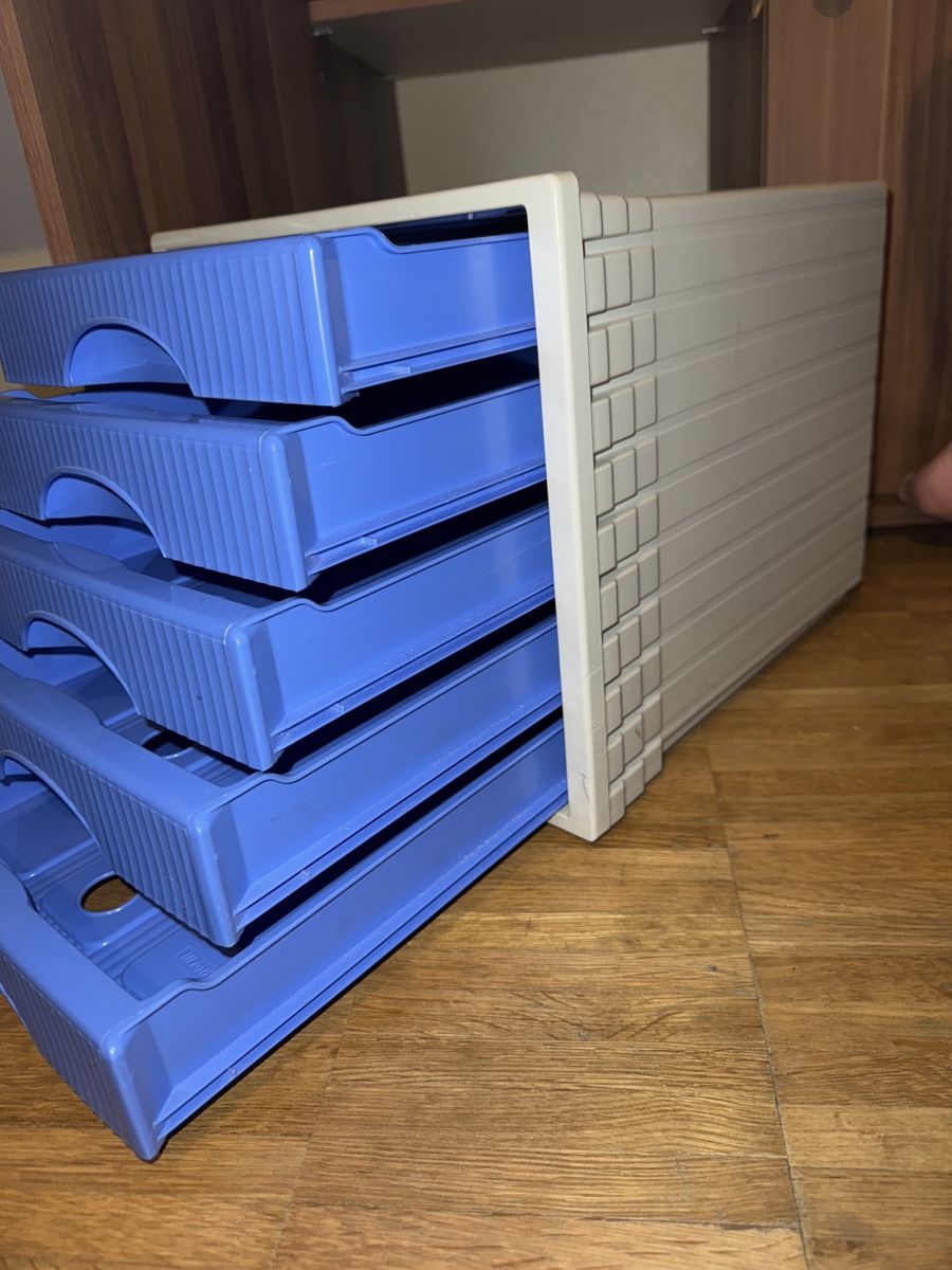 Regale: Praktischer Schubladenelement mit 5 Schubladen – Neu (gemäss Beschreibung) aus Kloten von and_9mqp 1