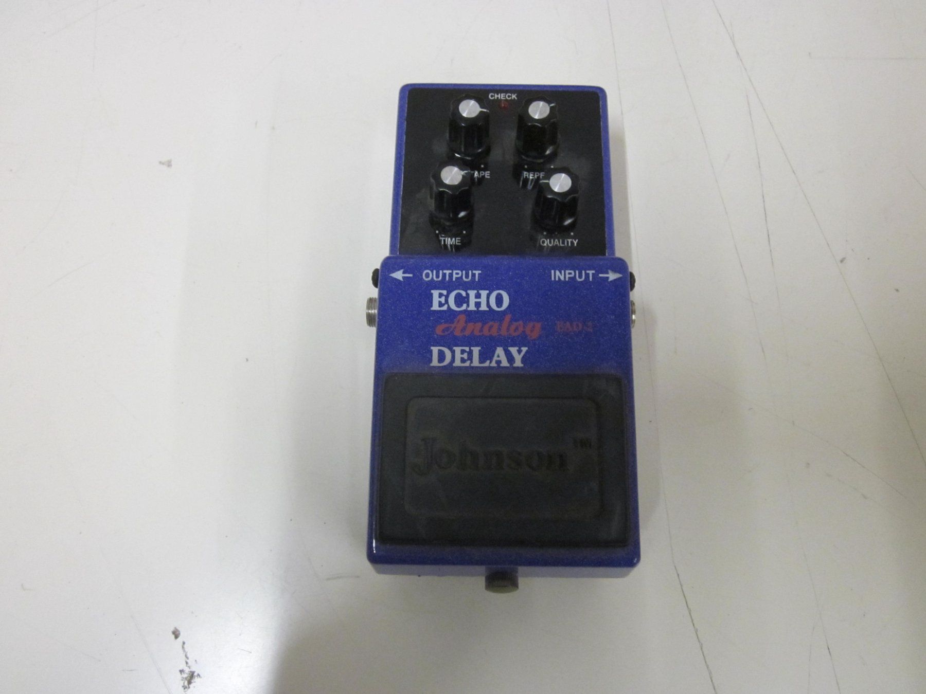 Strumenti musicali: JOHNSON Echo Analog Delay EAD-2 Pédale Guitare – Usato da Grand-lancy venduto da kohler333