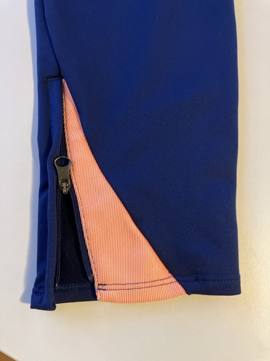 Nike Pantaloni: Sporthose nike gr 158 – Usato da Weissbad venduto da Praxedis_P51 2