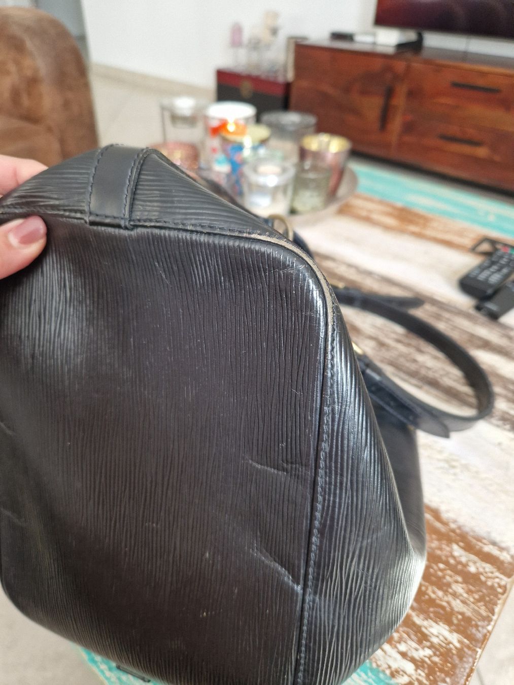 Louis Vuitton Borse da donna: Louis Vuitton petit noe Schwarz – Usato da Wallisellen venduto da misnenes 6