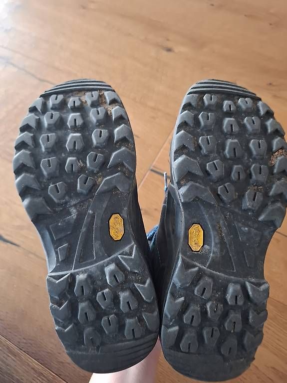 Schuhe für Jungen: Gut erhaltene Lowa Wanderschuhe Gr. 35 – Gebraucht aus Langendorf von grimmengasse 1