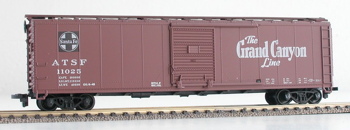 Modellini di ferrovie: US Box Car der Santa Fe ATSF Spur H0 – Usato da Oberwil BL venduto da Klang