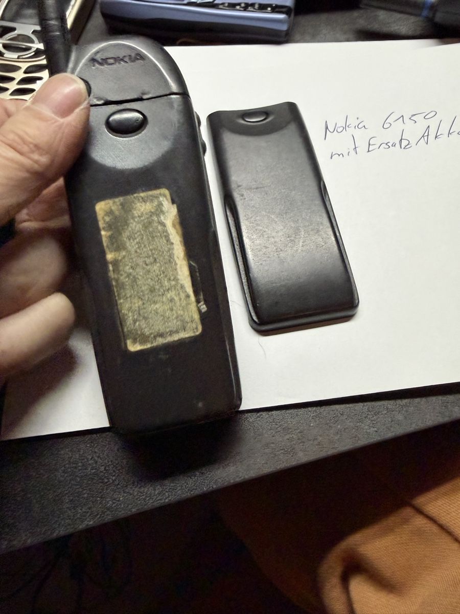 Nokia Telefoni cellulari / Smartphones: Nokia 6150 mit Ersatzakku – Usato da Wettingen venduto da NickInc 4
