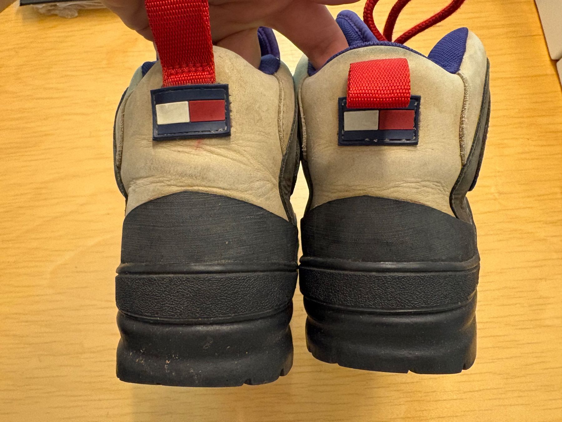 Tommy Hilfiger Scarpe da uomo: Tommy Hilfiger, Wanderschuh, Gr 42,5 / Gr. 43 – Usato da Zürich venduto da Pokimoki_1 4