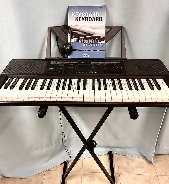 Strumenti musicali: Keyboard Set, mit Ständer, Kopfhörer, Anleitung. Abholen. – Nuovo (secondo la descrizione) da Allschwil venduto da SL-NATUR