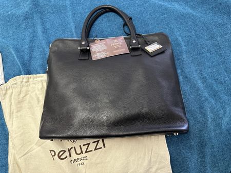NEW peruzzu leather bag