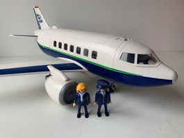 Playmobil Flugzeug Jet Jumbojet Flughafen