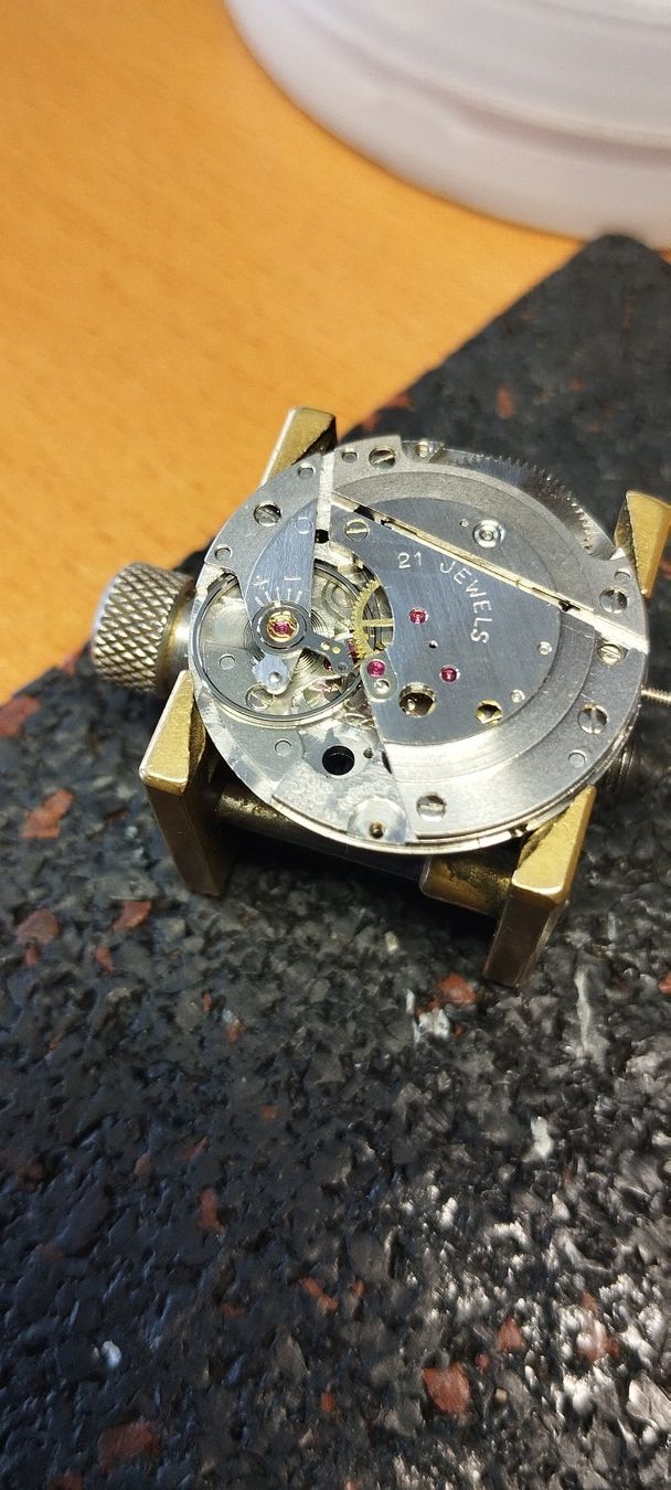 Orologi: montre vintage lacorda – Usato da La Chaux-de-Fonds venduto da jac_9llg 9