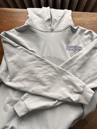 COMME des FUCKDOWN Kapuzenpulover Gr. L
