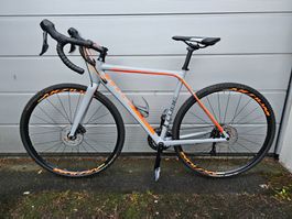 Cube cross race pro