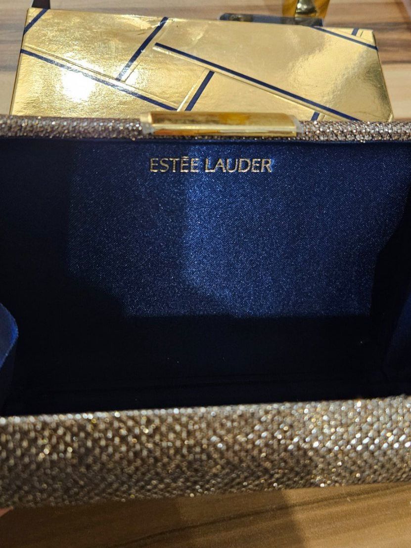 Estée Lauder Borse da donna: Estée Lauder Clutch Handtasche – Nuovo e nell'imballaggio originale da Lenk im Simmental venduto da oli66661 2