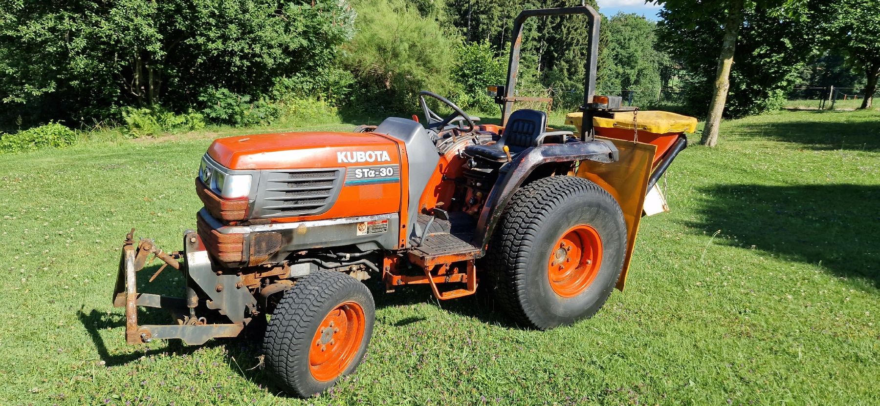 Kubota Tracteurs: Tracteur KUBOTA STA 30 – D'occasion à St. Ursen par cpi23