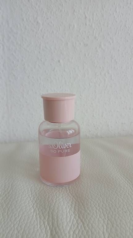 Profumi & Eau de Toilette: S. Oliver so pure Parfum – Usato da Bern venduto da dmanci