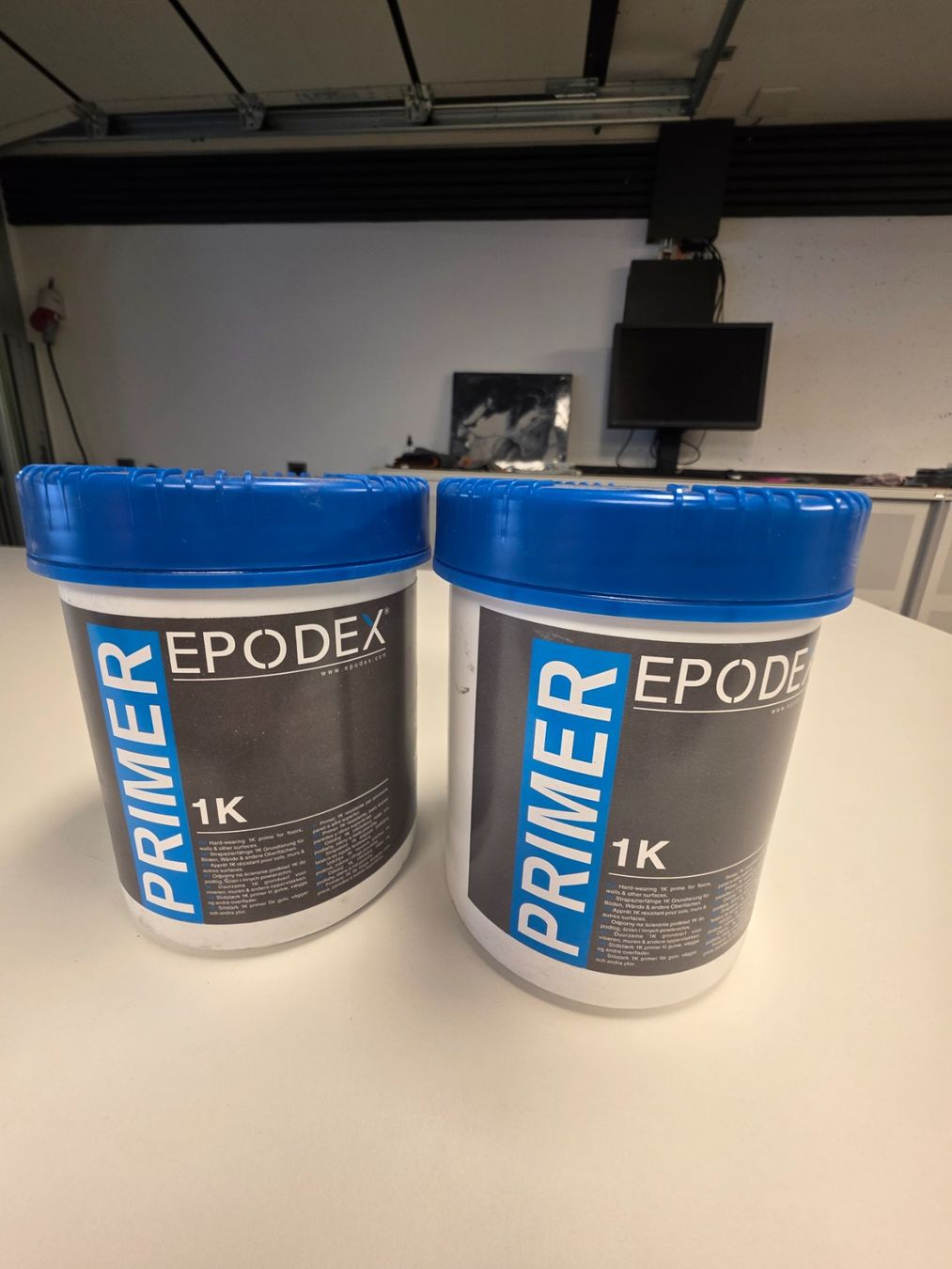 Teintures: EPODEX PRIMER 1K 2x 1.7L, neu – Neuf avec emballage d'origine à Buchs AG par msb05