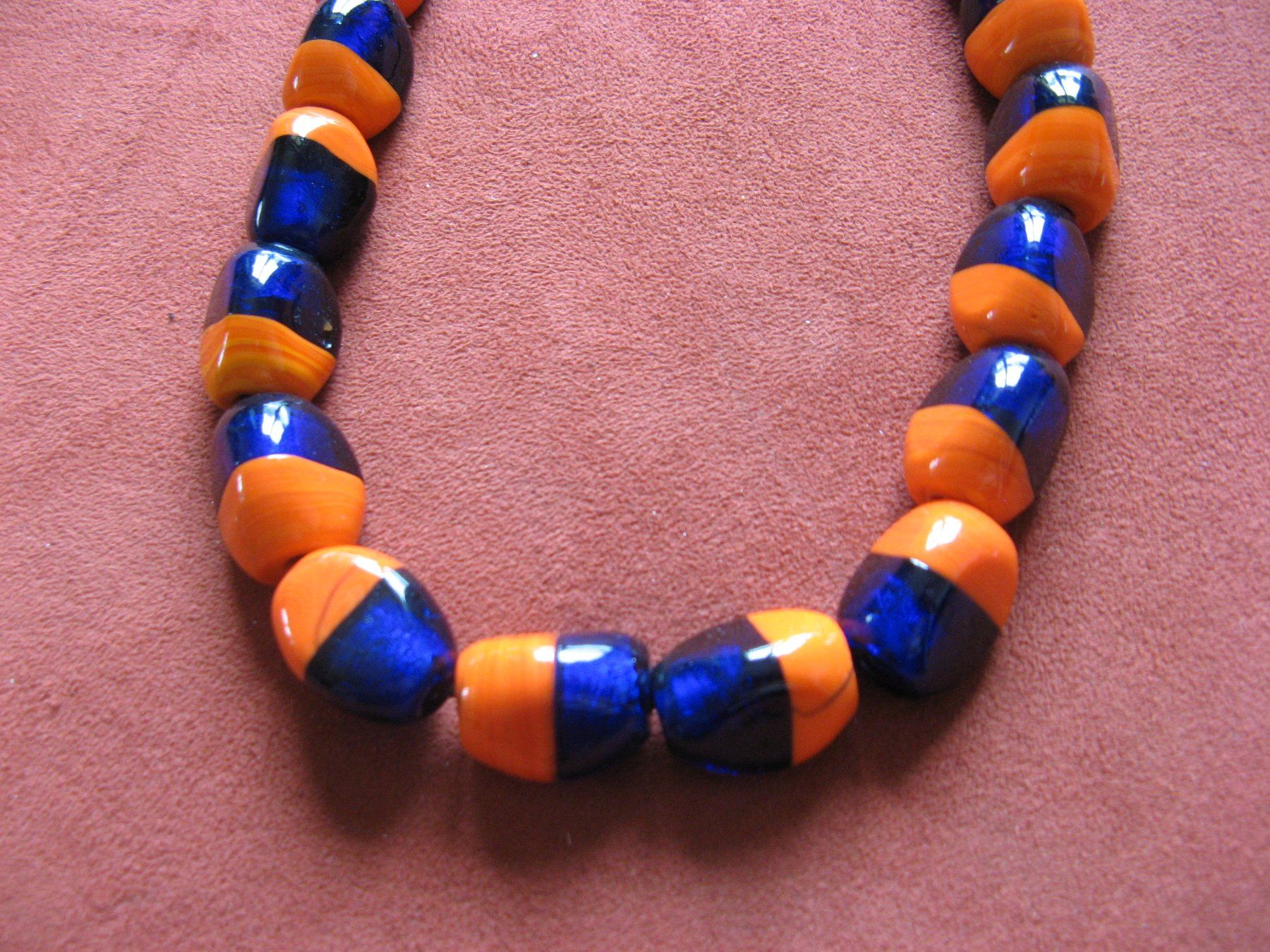 Catenine: Glas Halskette orange-blau – Usato da Zürich venduto da apil 2