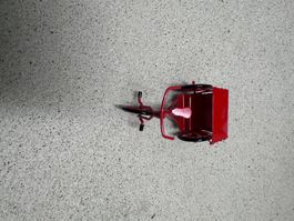Rotes Dreirad Metall Miniatur, Top Zustand, Sammlerstück