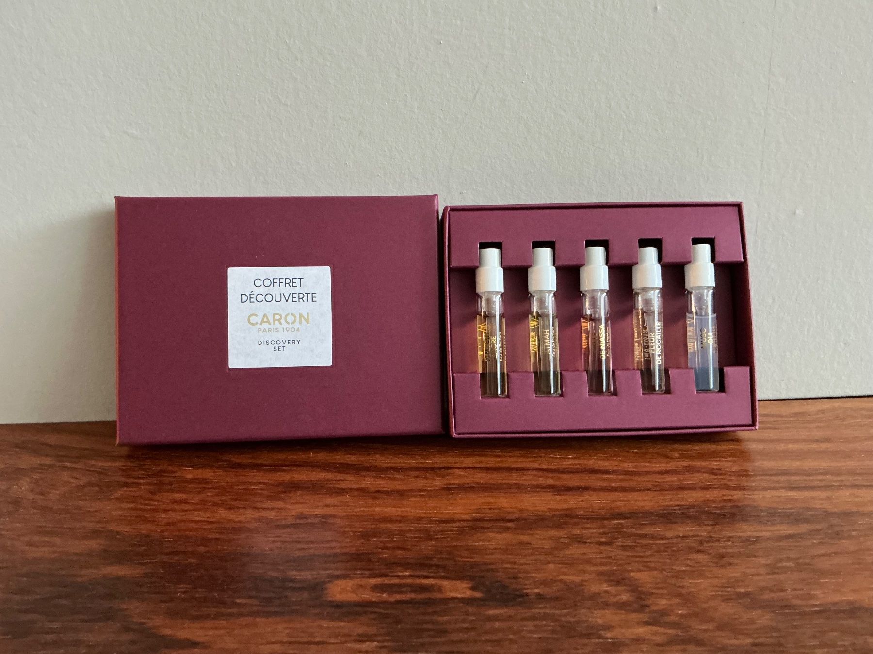 Parfums & Eau de Toilette: Caron Discovery Set – D'occasion à Zeiningen par saindora 1