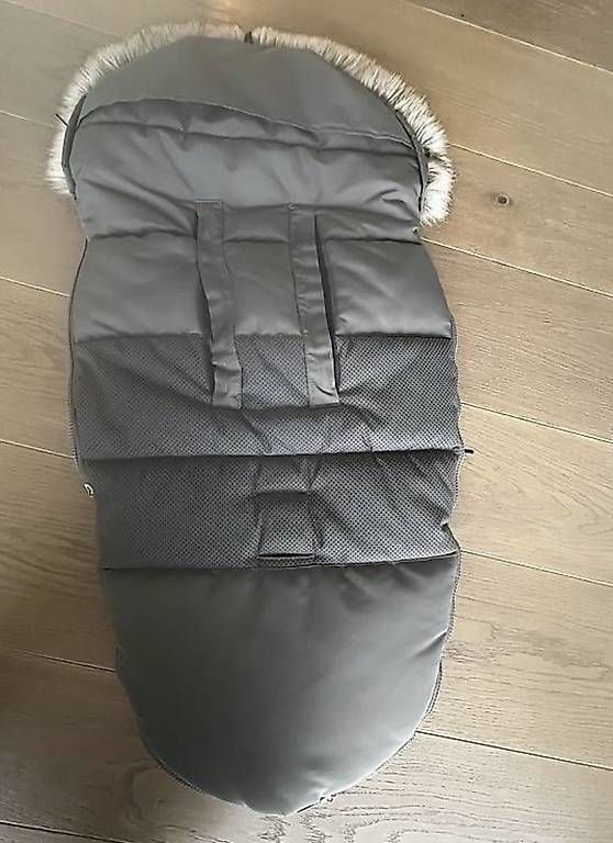 Sacs de couchage: Kinderwagen-& oder Schlitten-Fussack Winter – D'occasion à Hedingen par boomer_76 2