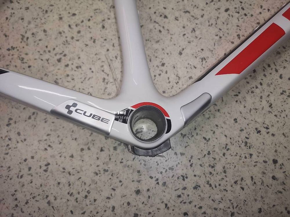 Biciclette: Cadre vélo de route Cube – Usato da Bex venduto da bibouie 1