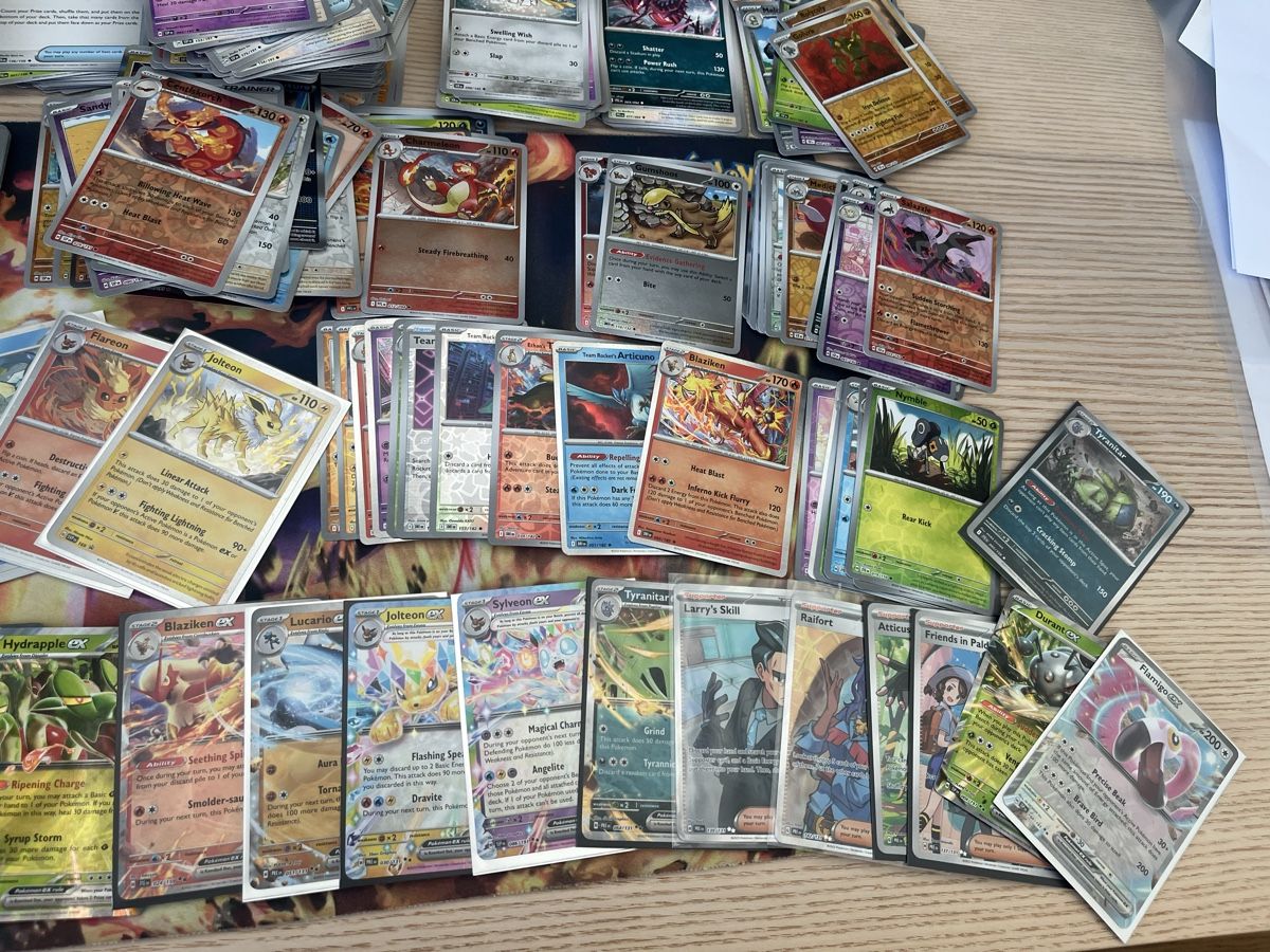 Pokémon Sammelbilder & Trading cards: Pokemon Sammlung mit +200 Holos und Reverse! – Neu (gemäss Beschreibung) aus Wettingen von Saurier97 1